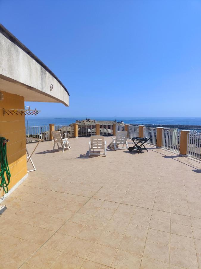 Elenaesimone Appartement Lavagna Buitenkant foto