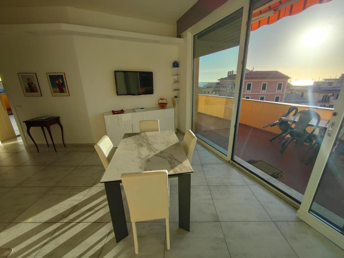 Elenaesimone Appartement Lavagna Buitenkant foto