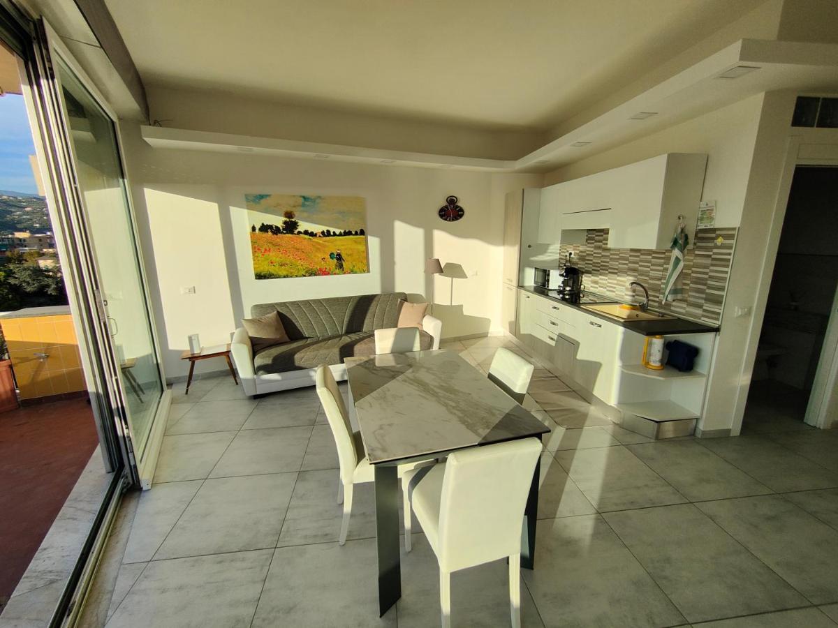 Elenaesimone Appartement Lavagna Buitenkant foto